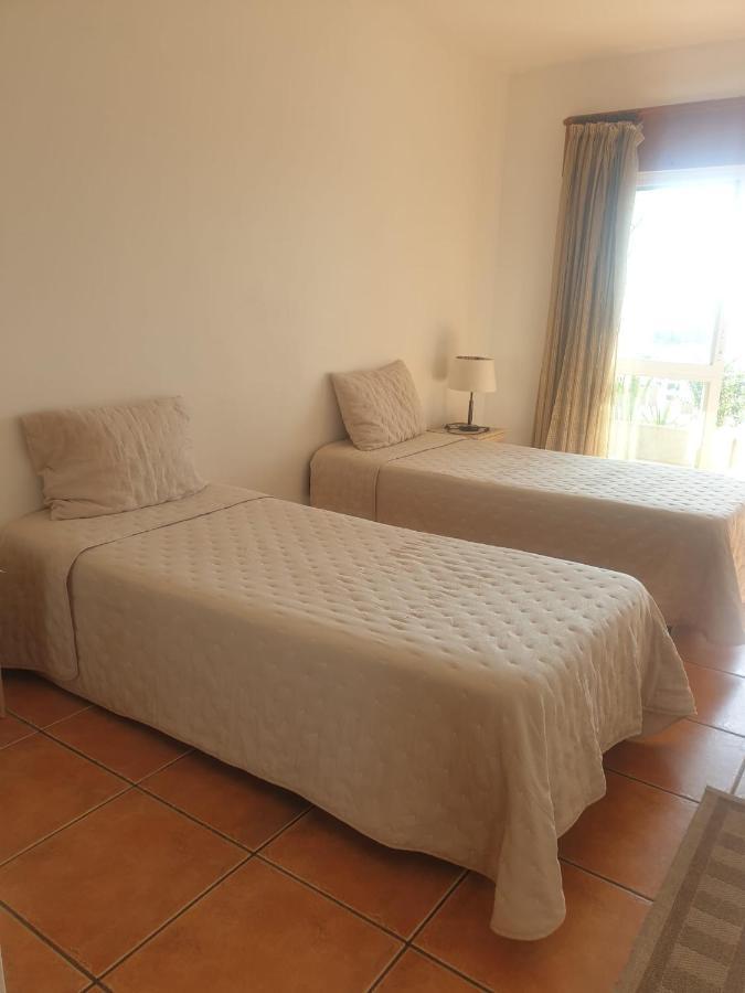 Guest House Marreiros Lagos Exterior photo